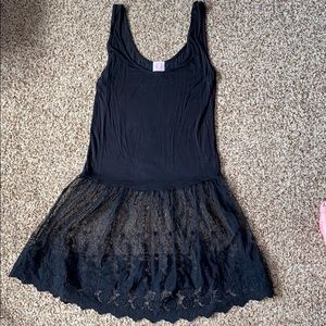 Casual black tank top with lace trim